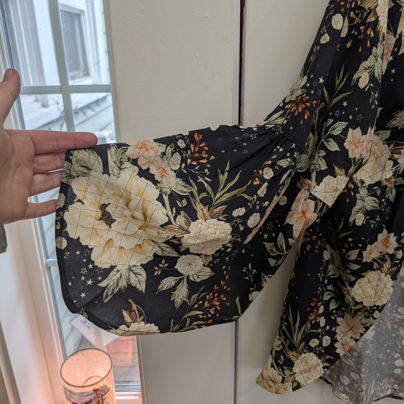 Farm Rio Floral Kimono Cardigan - Picture 4 of 5